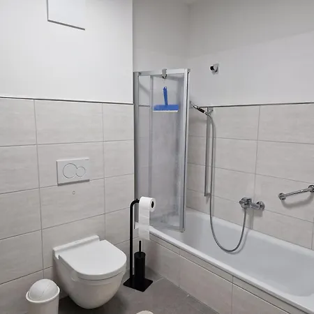 Apartment Ama - Viel Platz, Grosser Balkon, Barrierearm